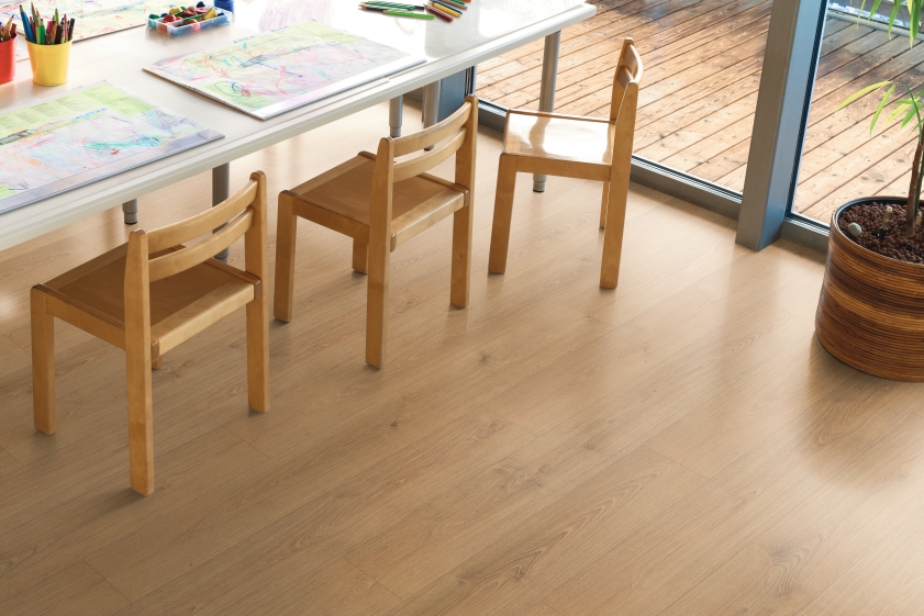 Egger Pro Classic 8mm Aqua Northland Oak Honey Epl098 Laminate Egger Pro Classic 8mm Aqua Northland Oak Honey Epl098 Laminate Flooring